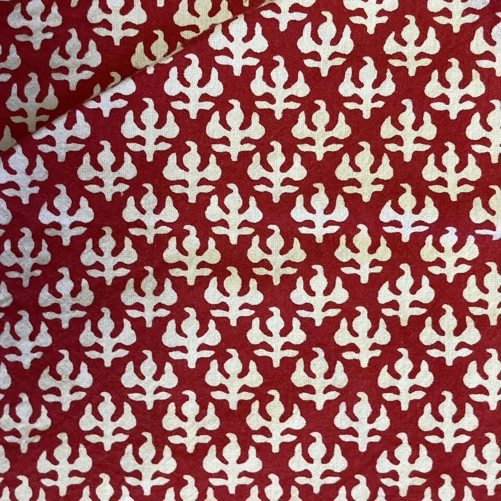 Williams Sonoma MCM Tablecloth Round 66